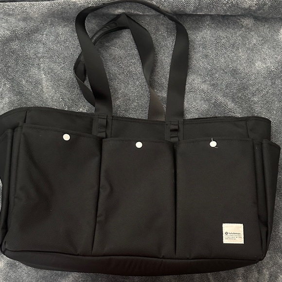 lululemon athletica Handbags - Lululemon Athletica Black Tote Bag